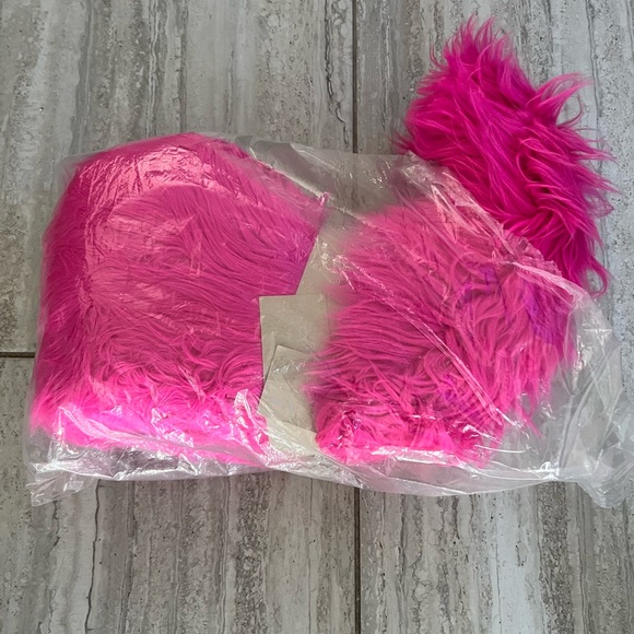 New Lyft Pink Fuzzy Big Mustache Carstache - Picture 3 of 3